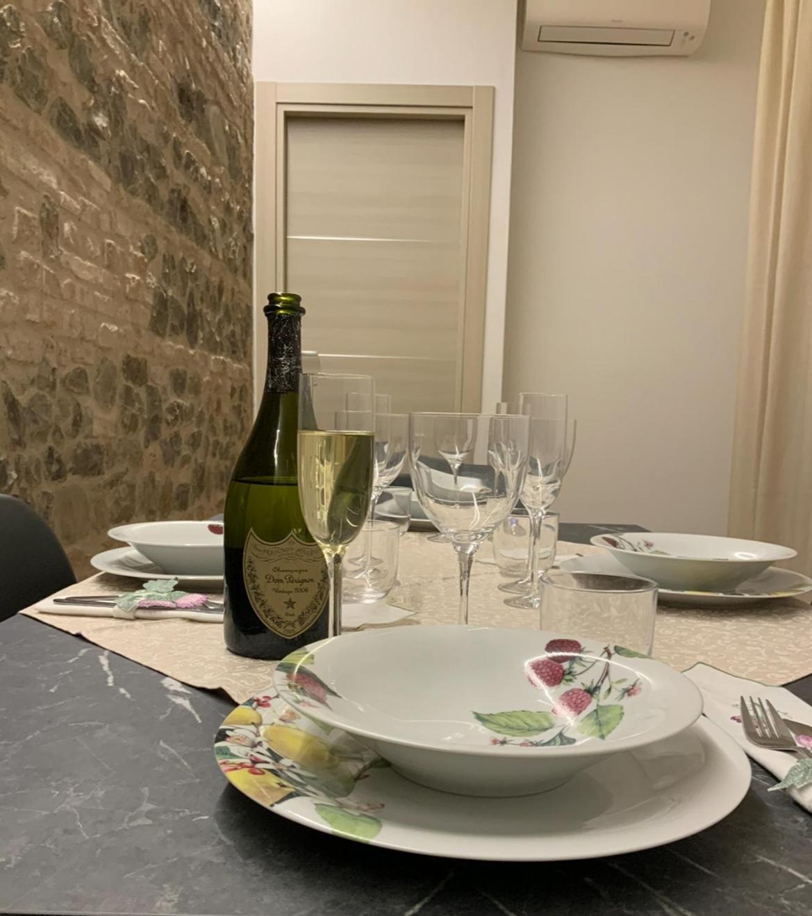 Hotel Residenza Pezzani Parma Zewnętrze zdjęcie